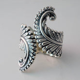 Stylish Leaf Bracelet