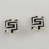 Squares Decorated with Onix