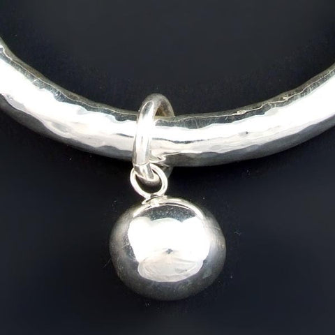 Hammered Bracelet with Silver Marble