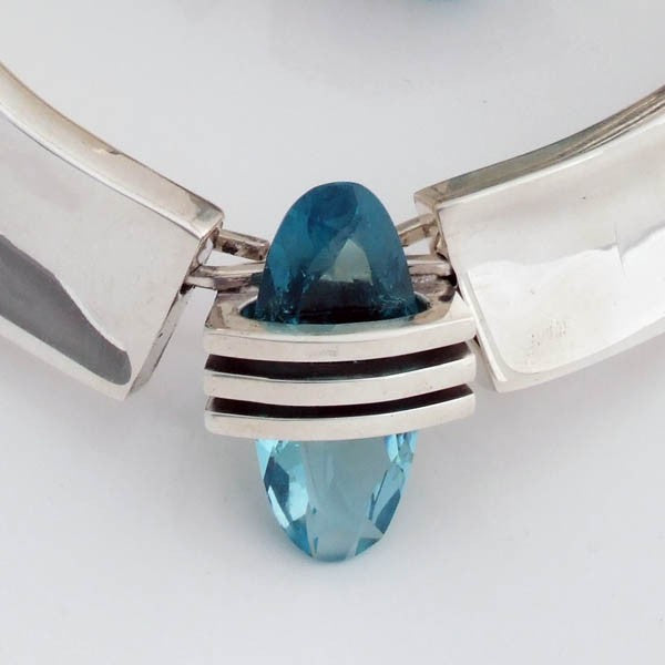 Silver Stoned Set