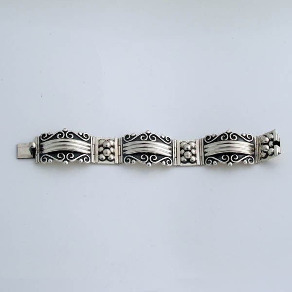 Smart Plain Bracelet