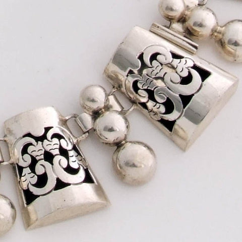 Stylish Silver Necklace