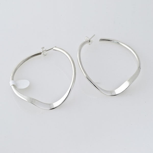 Ondulated Hoops
