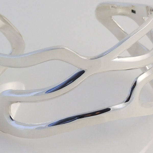 Bracelet Cut Out Plain