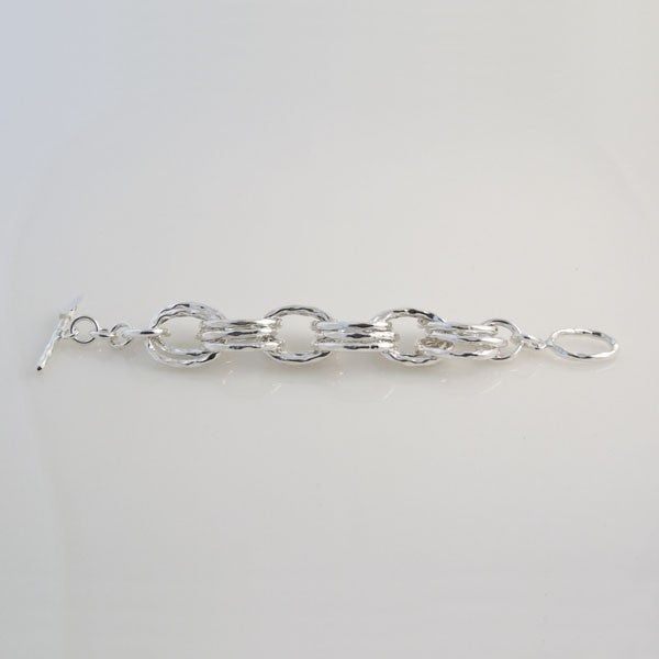 Bracelet With Triple Hammered Links