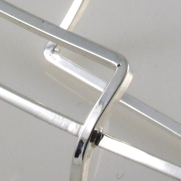 Plain Linear Bracelet