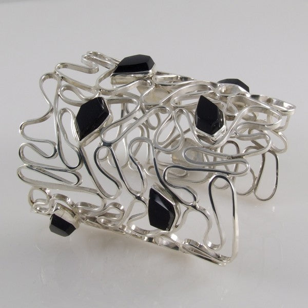 Linear Bracelet
