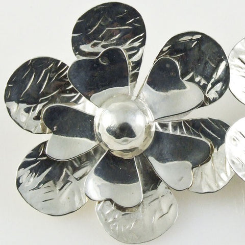 Textured Flowers Clip-ons Earrings