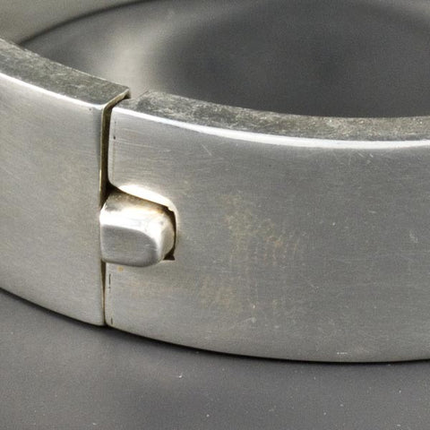 Plain Circular Bracelet