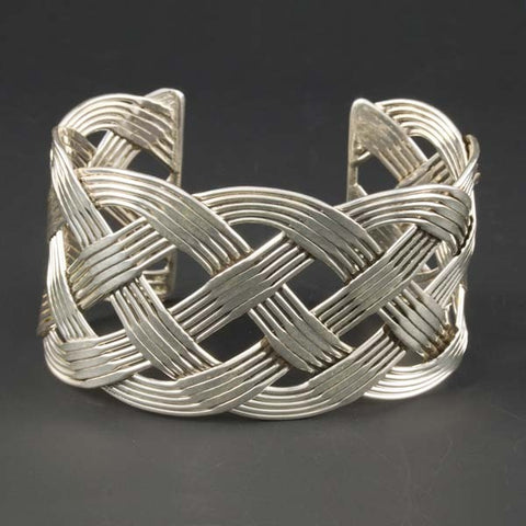 Fivefold Interlaced Wires - Large
