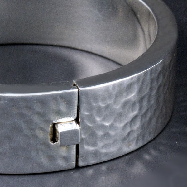 Circular Hammered