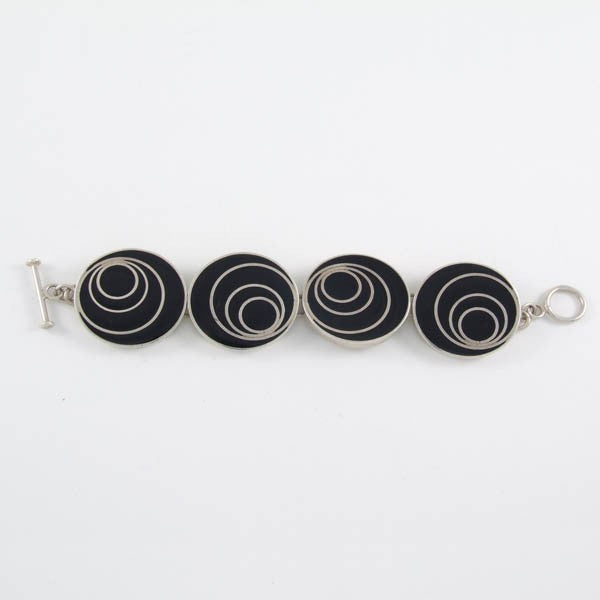 4 Onix Circles Bracelet