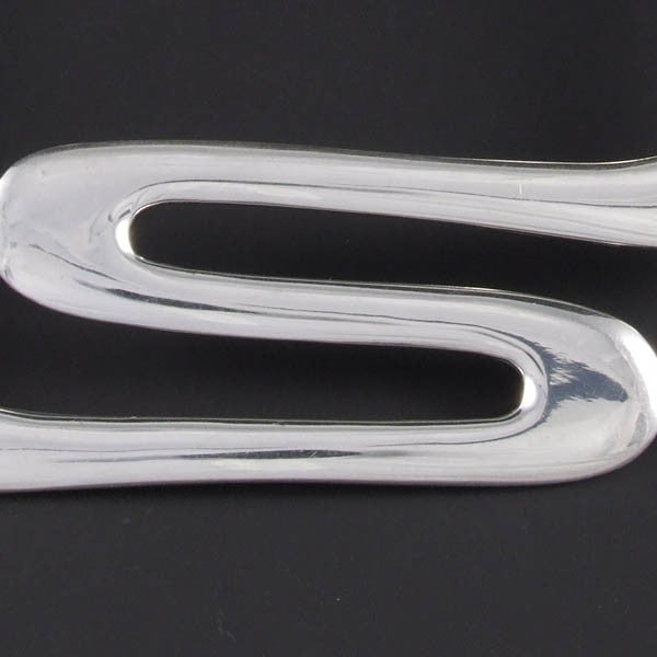 Curved Plain Necklace