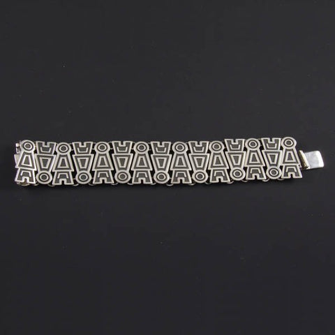Plain Art Bracelet
