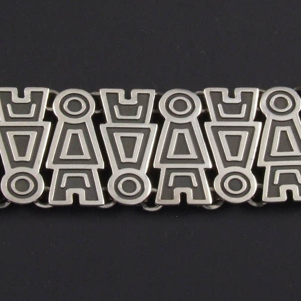 Plain Art Bracelet