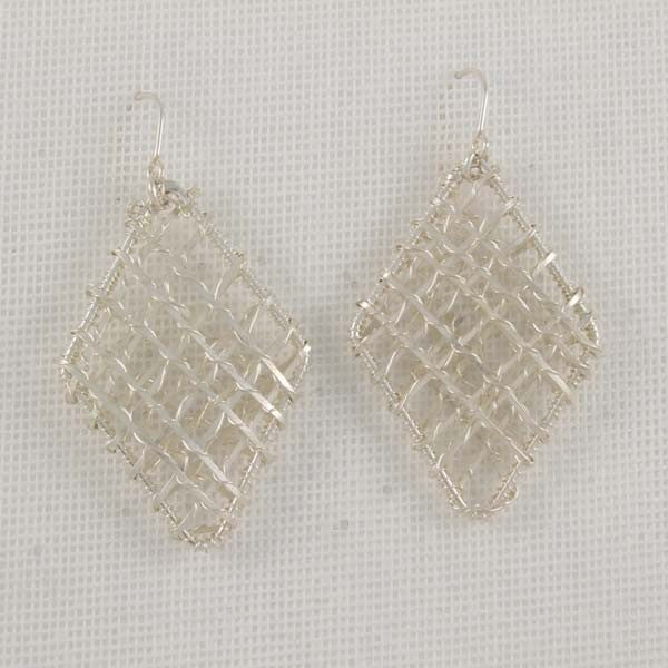 Weaved Rhombs
