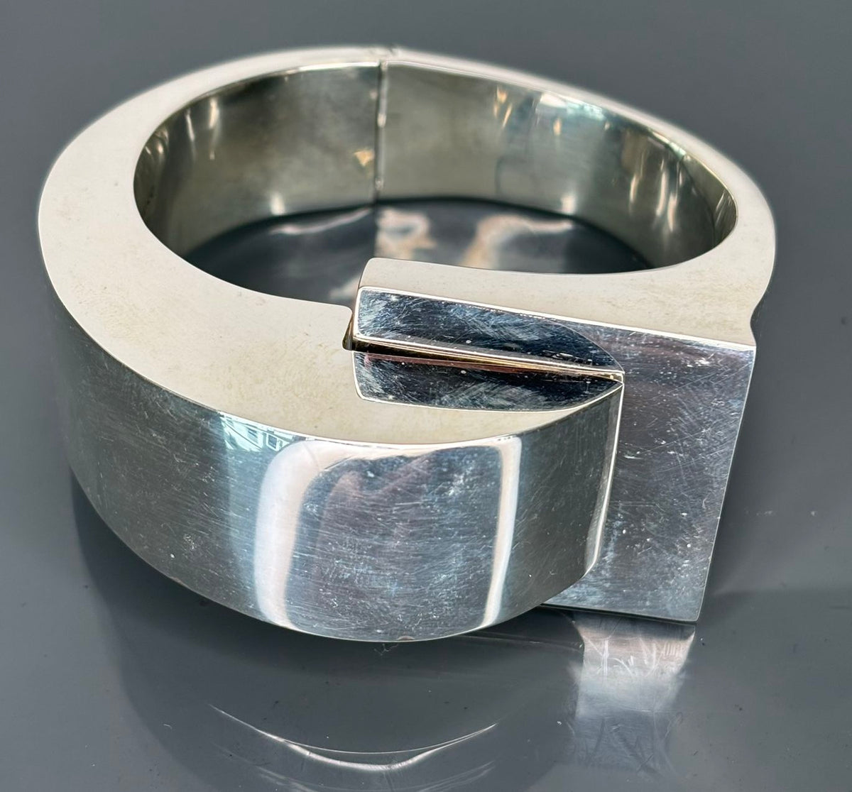 Elegant Modern Bracelet