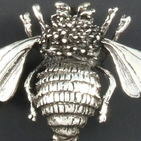 Bee Plain Brooch