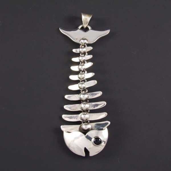Fishbone Plain Pendant
