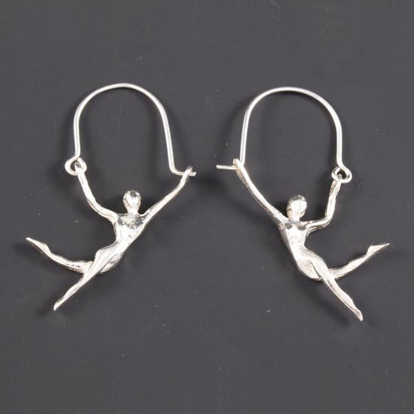 Figurine Plain Earrings