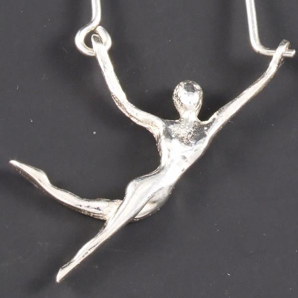 Figurine Plain Earrings