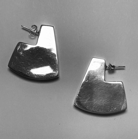 Plain Modern Post Earrings
