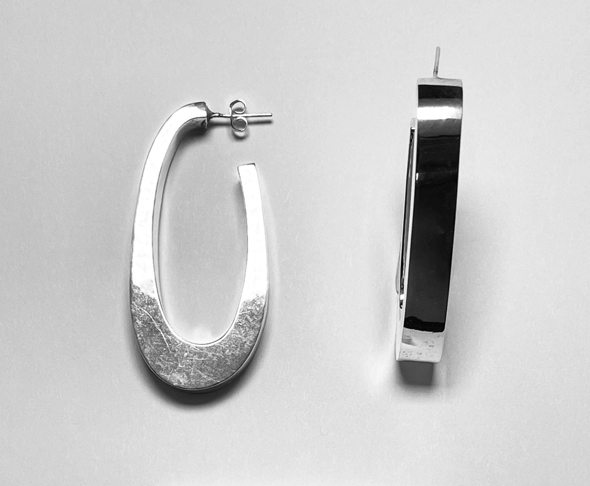 Plain Ovals Hollow Earrings