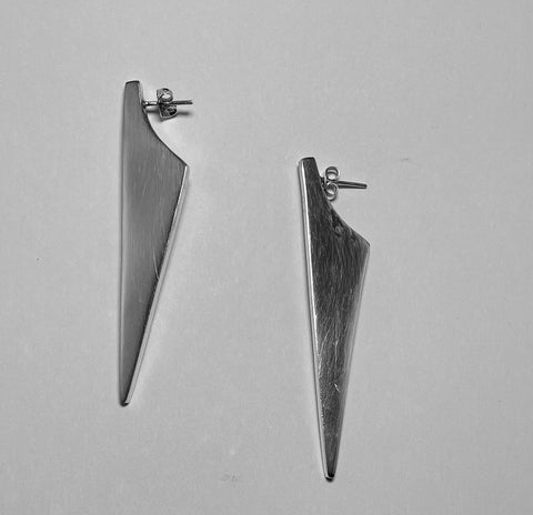 Pico Post Earrings
