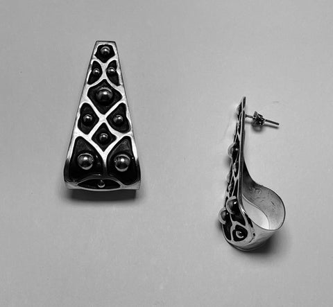 Oxidize Post Earrings
