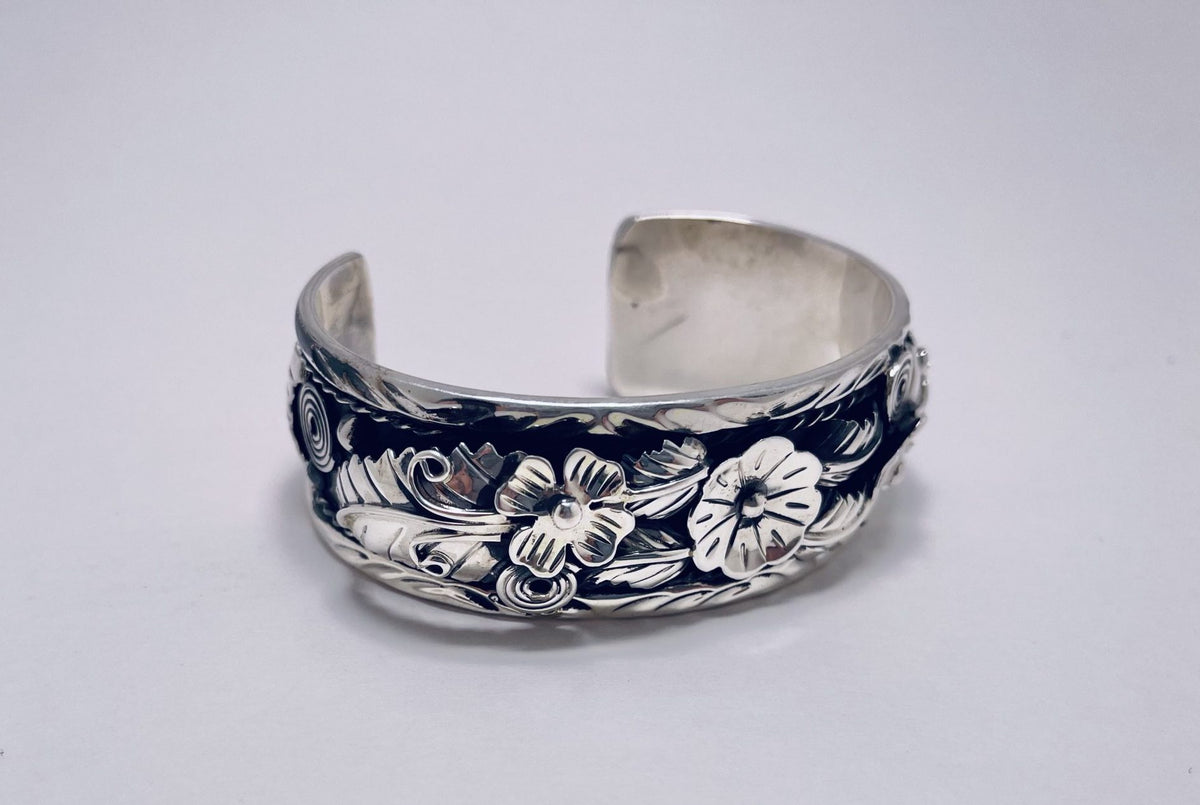 Navajo Flower  Bracelet