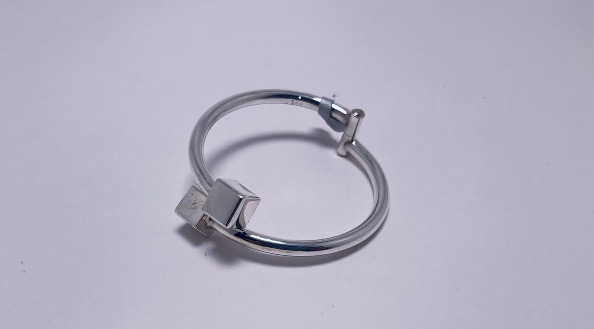Cube Spring Bracelet