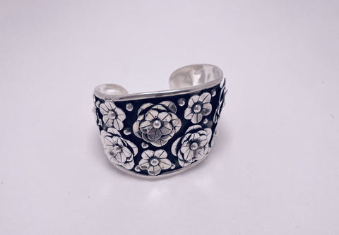 Large Flower Bracelet
