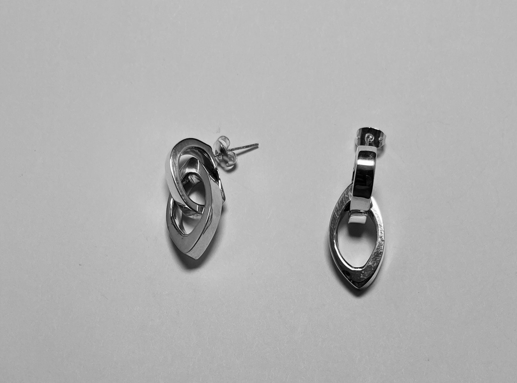 Plain oval Hollow Earrings