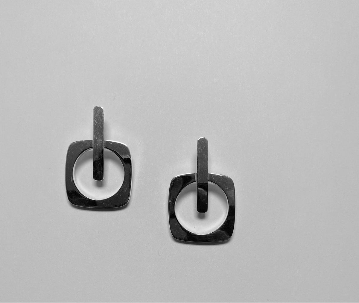 Plain modern Earrings