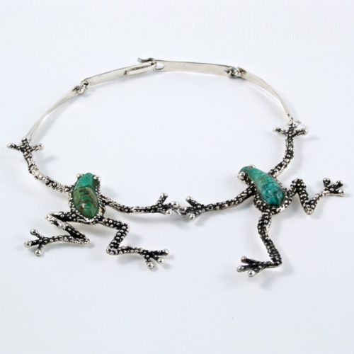 2 Frogs Stone Necklace