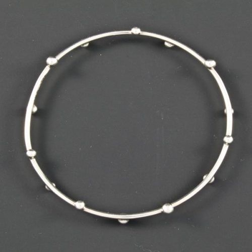 Wire with Small Spheres