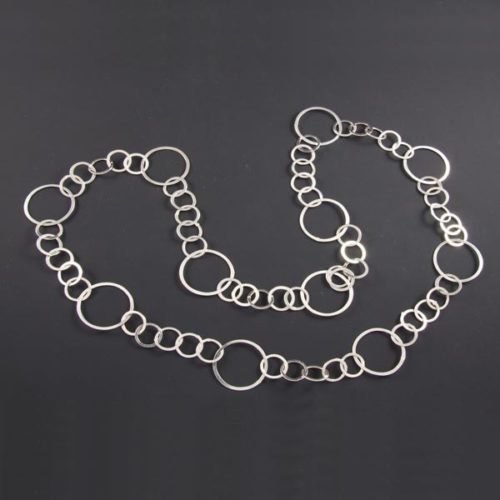 Linked Circles Elegant Necklace
